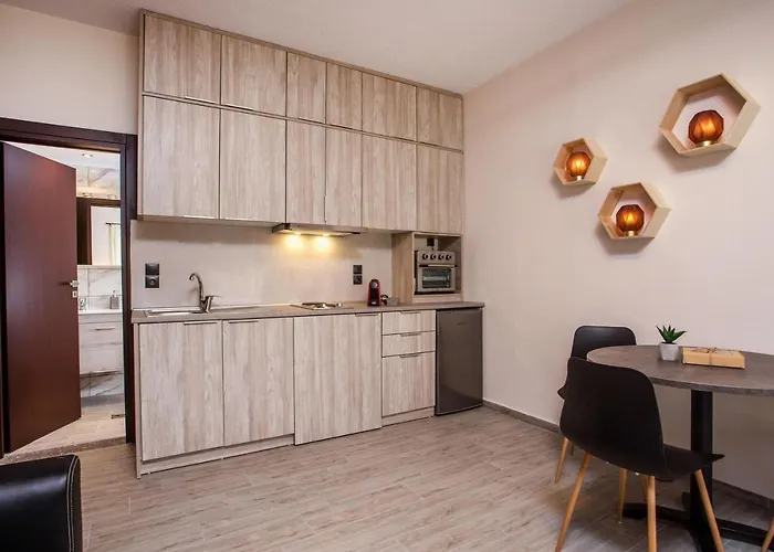 Oleana Center Daire Rhodes City