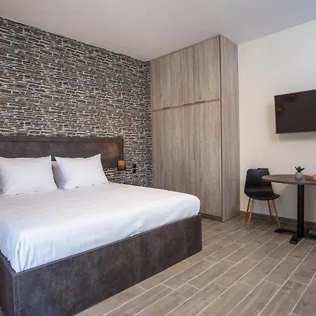 公寓 Oleana Center *